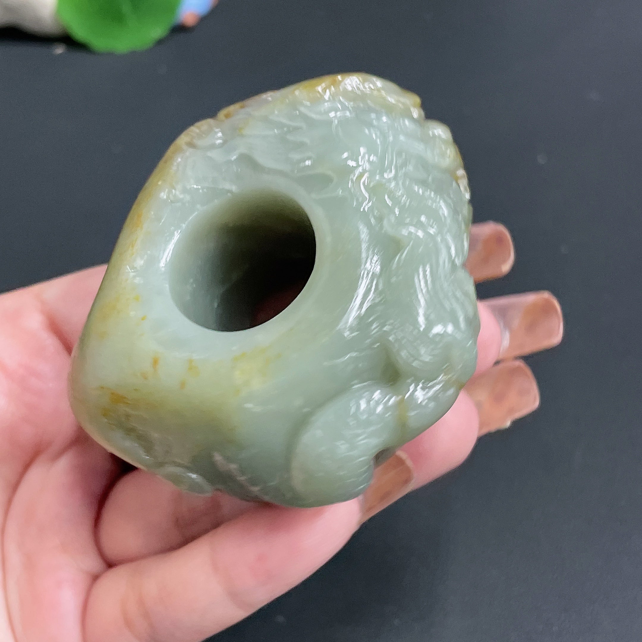Hetian Jade Seed Material Thumb Ring - Roaming Dragon, Inner Diameter Approx. 22.4mm, Total Weight Approx. 193.64g, Undetermined Skin Color Origin