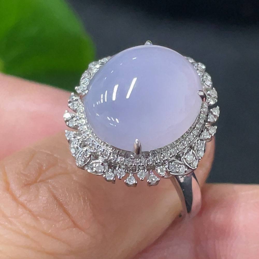 Jadeite gourd ring by HUILIU HQ with 18k gold and diamond inlays, size 13.5, showcasing intricate craftsmanship and elegant design.