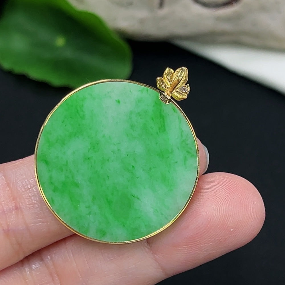 Jadeite plain pendant necklace with 18K non-diamond setting, showcasing a smooth, polished jadeite stone on a delicate chain.