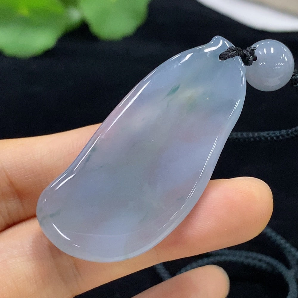 Jadeite Guanyin Pendant Total Weight Approx. 19.61g (Including String Weight)