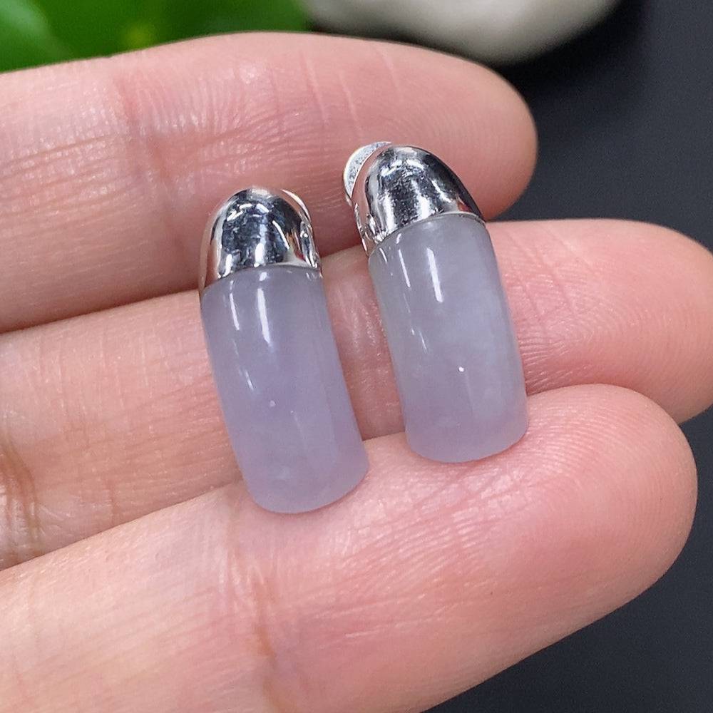 Jadeite ear studs with 18K gold mounting, featuring vibrant green jade stones, weighing approximately 4.2g, by HUILIU HQ.