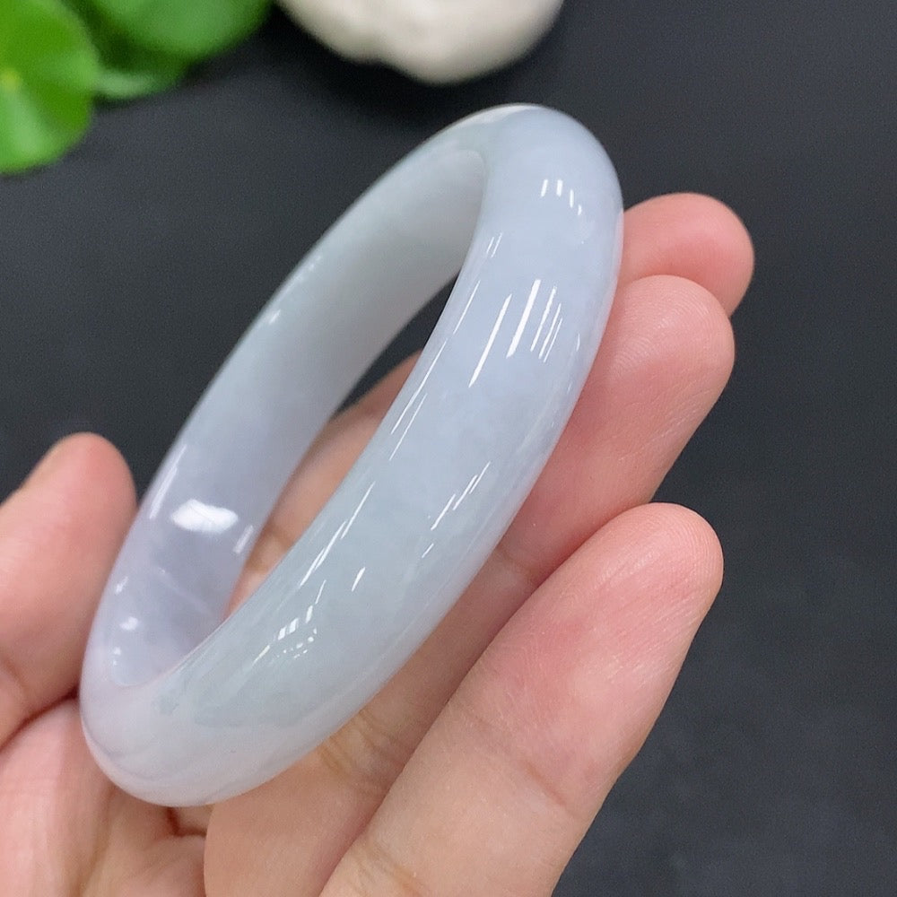 Jadeite Round Bracelet Size 53.2 Total Weight 45.025g