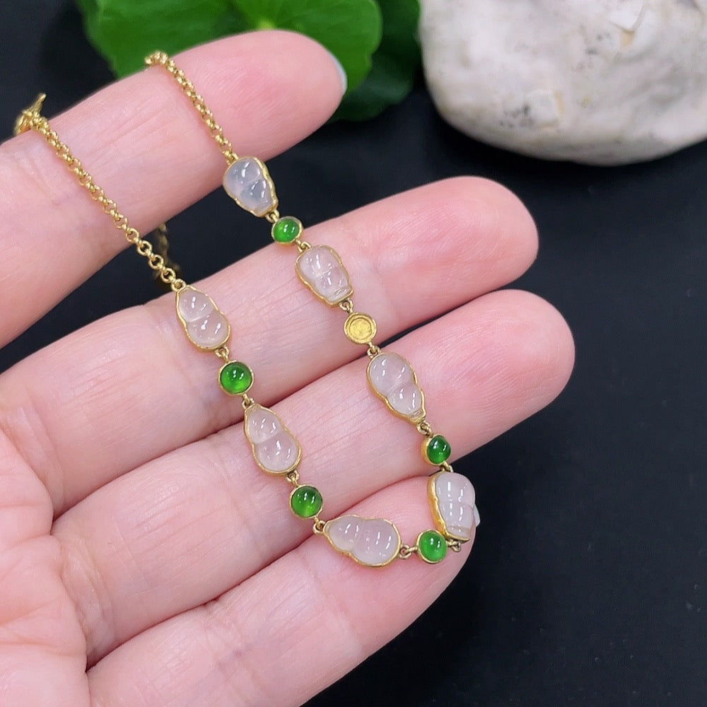 Jadeite inlaid bracelet 18K gold Total product weight approx. 3.3g (missing one cabochon)