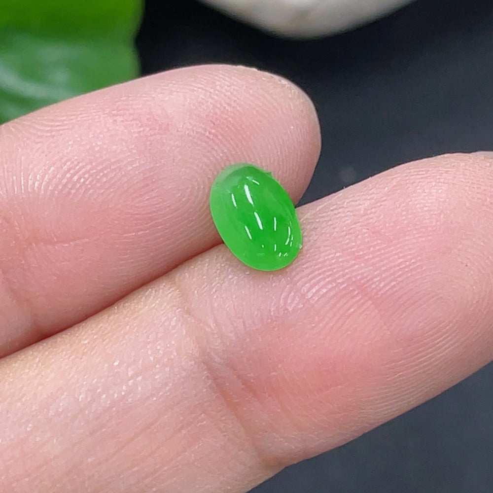 Jadeite cabochon total weight approx. 0.15g