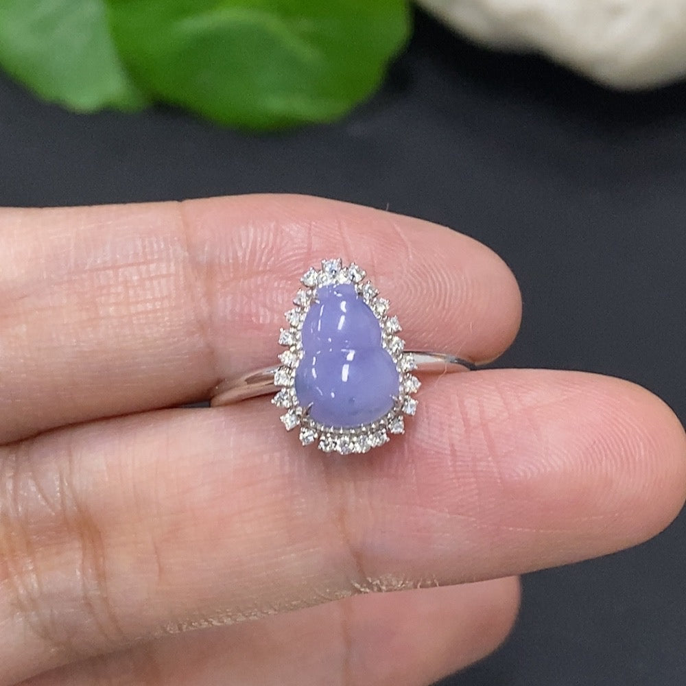 Jadeite Gourd Inlaid Ring 18K Gold (With Diamond Accents)