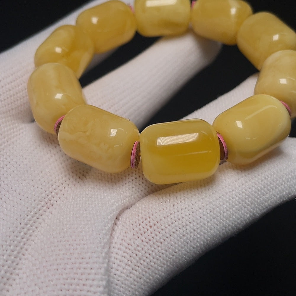 Amber Beeswax Bracelet, Total Weight Approx. 24.1g, Size About 13.5mm