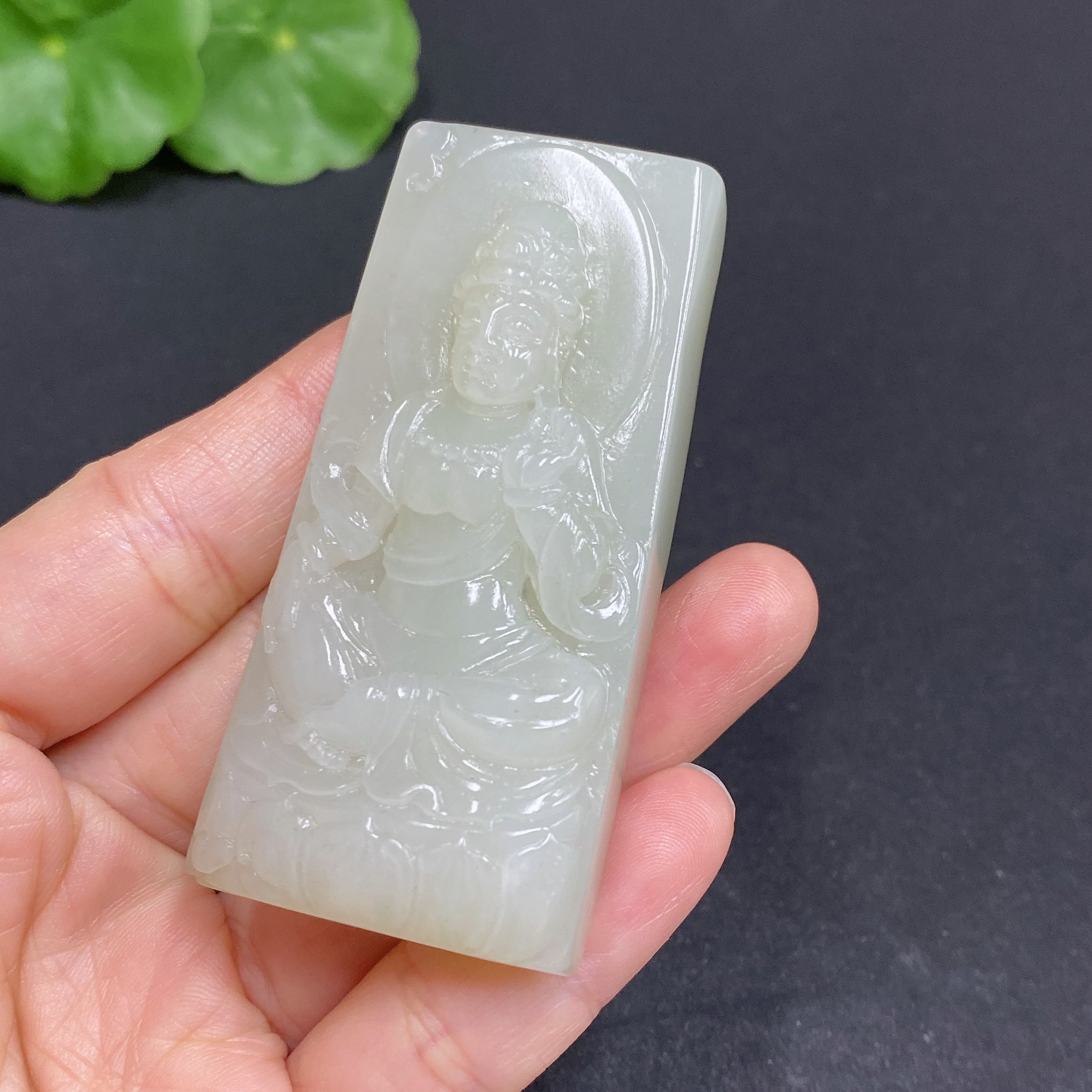 Hetian Jade Pendant Guanyin Total Weight Approx. 67.6g