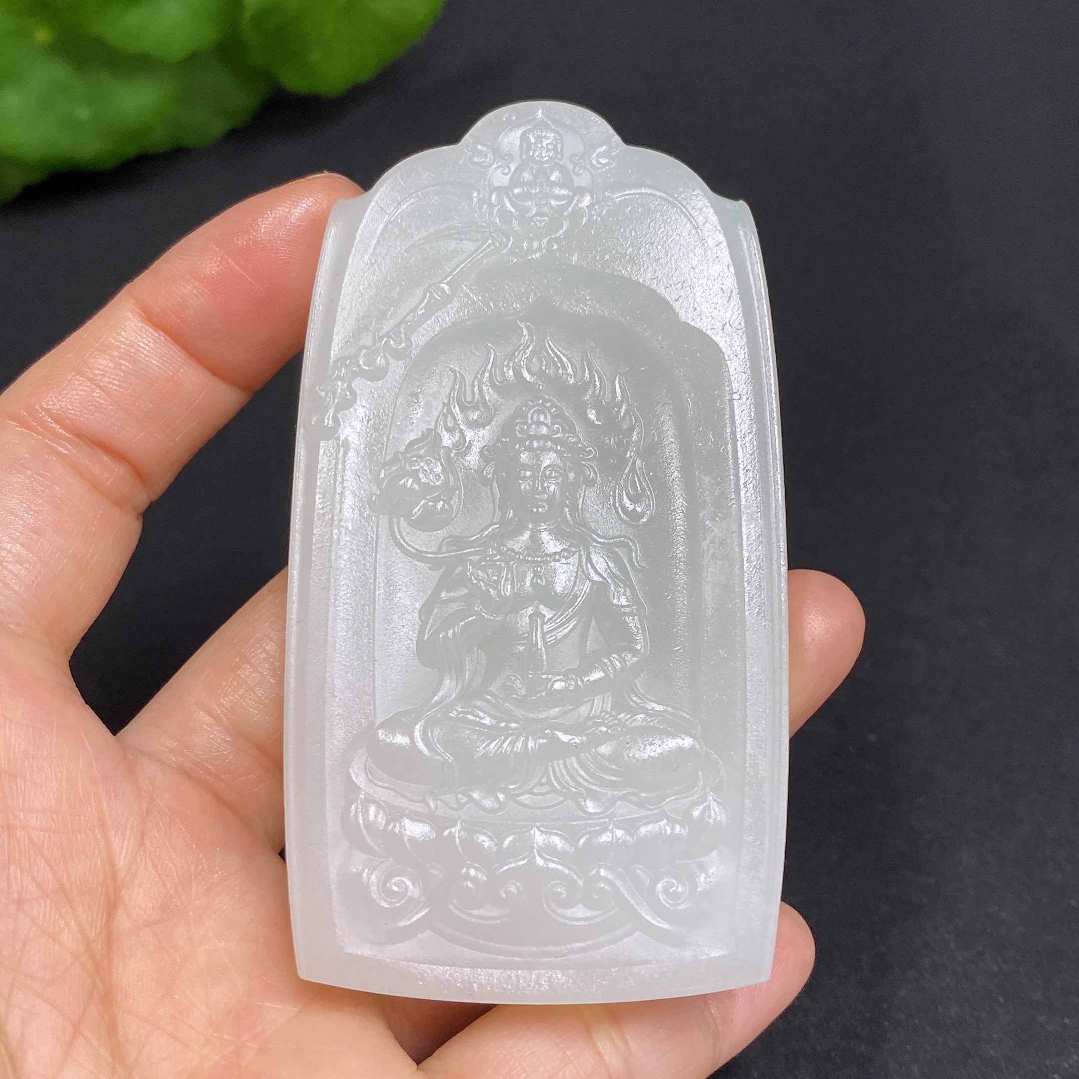 Hetian Jade Pendant Guanyin Total Weight About 75.1g