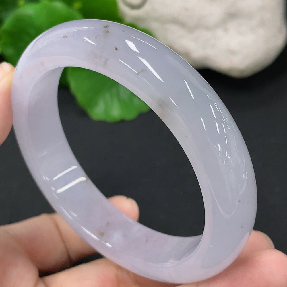 Huiliu certified jadeite round bracelet with smooth, polished green jade beads, stylish and elegant jewelry accessory