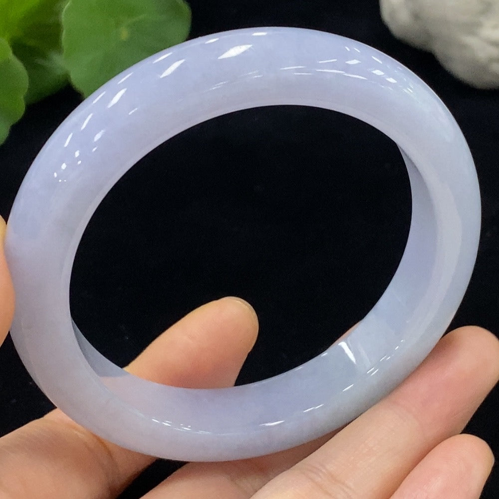Jadeite Round Bangle Size 58.8 Total Weight Approx. 71.11g