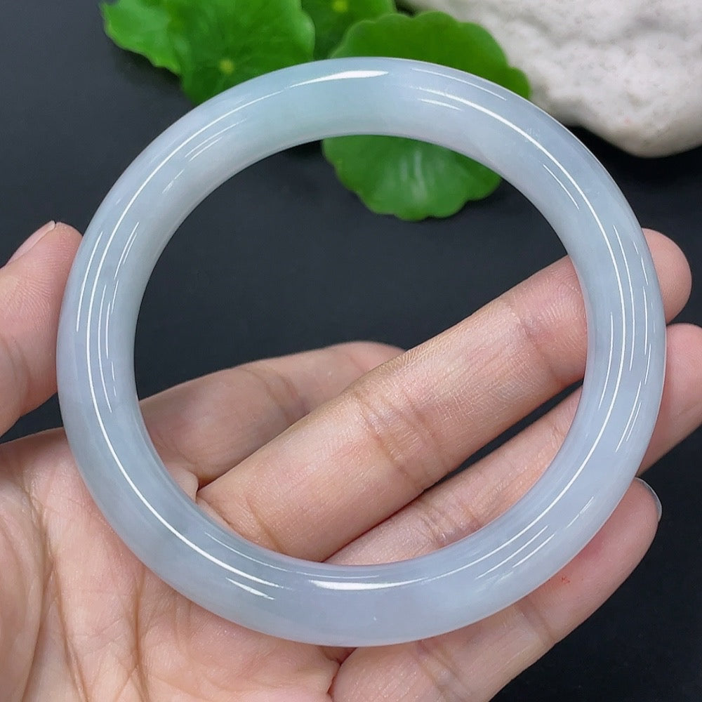 HKHQ jadeite round bangle in size 54, weighing 51.82g, showcasing smooth, polished green jadeite bracelet with a glossy finish.