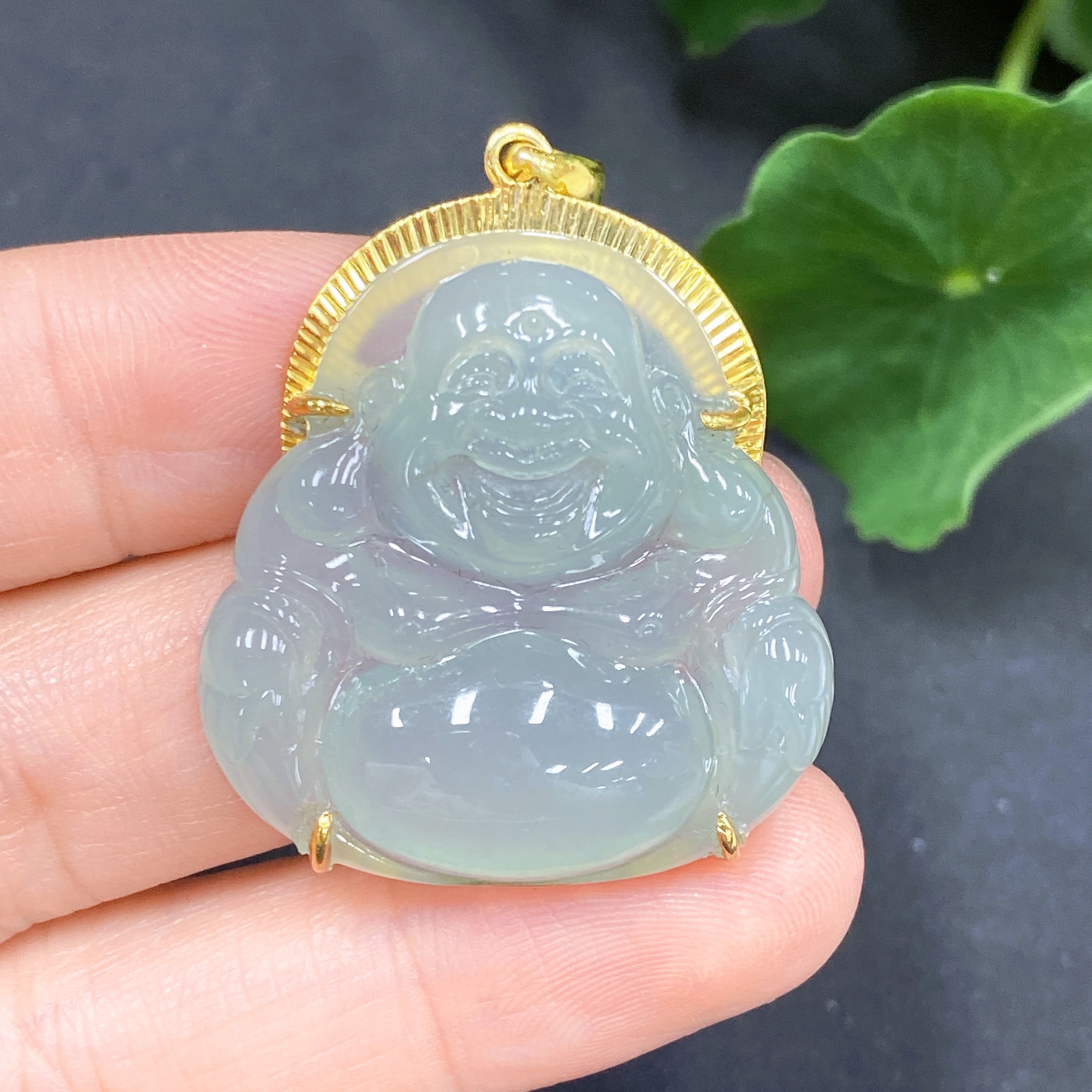 JadeiteInlaid Pendant Non-Gold Inlaid