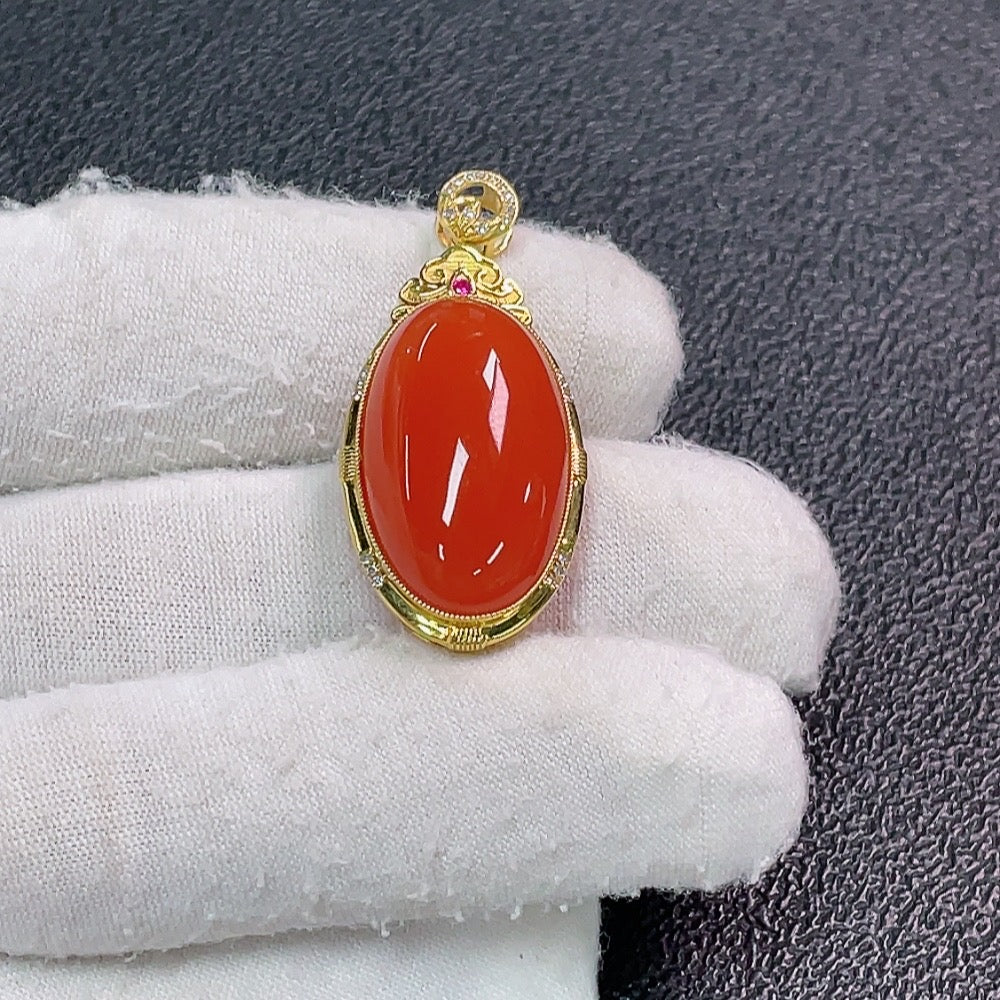 18K Red Agate Pendant with Diamond Accents, Colorless, Total Weight Approx. 7.21g