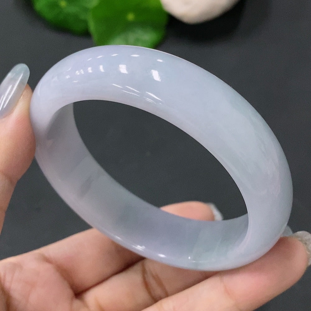 Jadeite Regular Round Bracelet 53.6 Inner Diameter Total Weight 62.157g