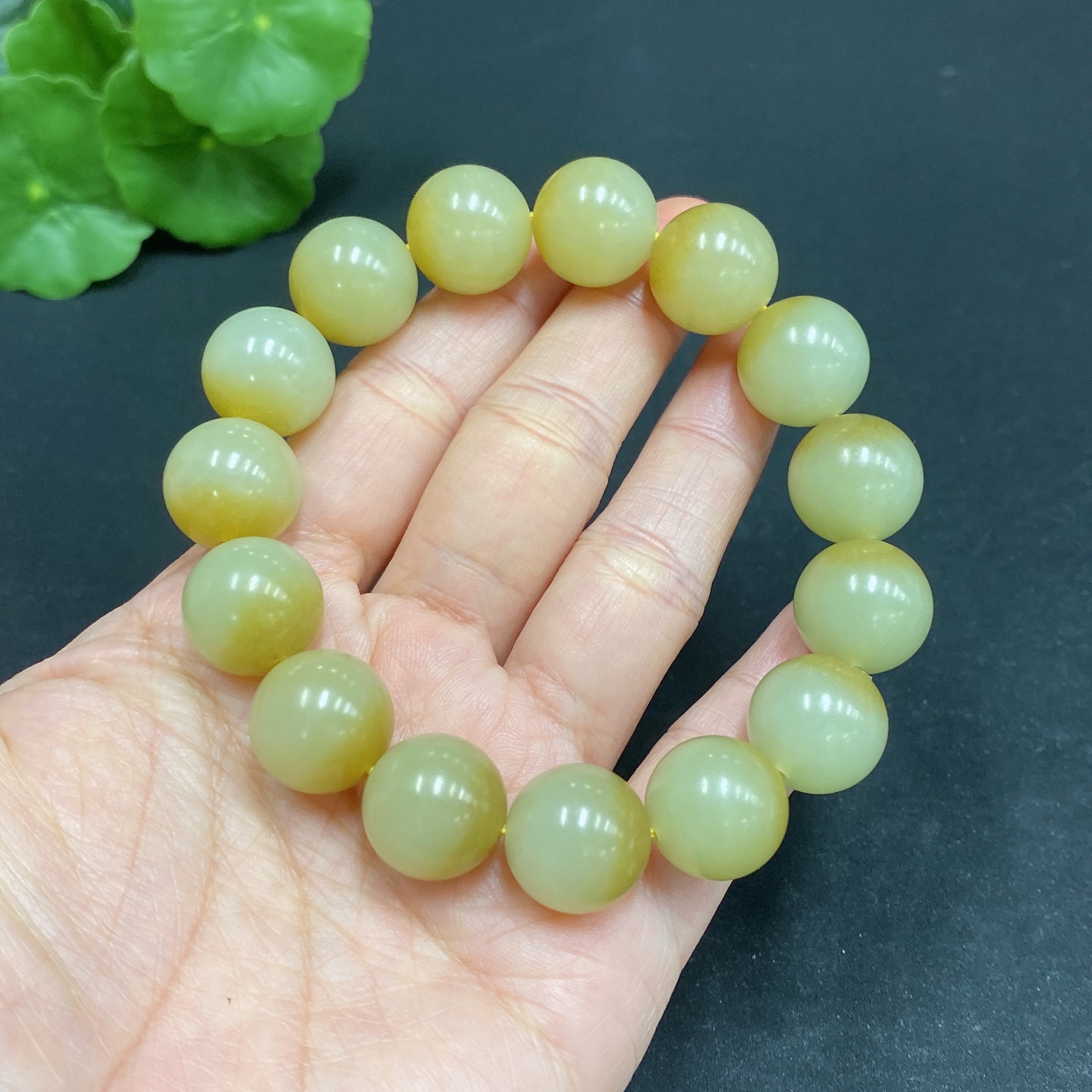Hetian Jade Bracelet Approx 13.8mm Total Weight Approx 63.9g