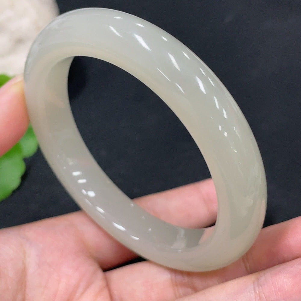 Hetian Jade Round Bracelet Size 59 Total Weight About 64.8g