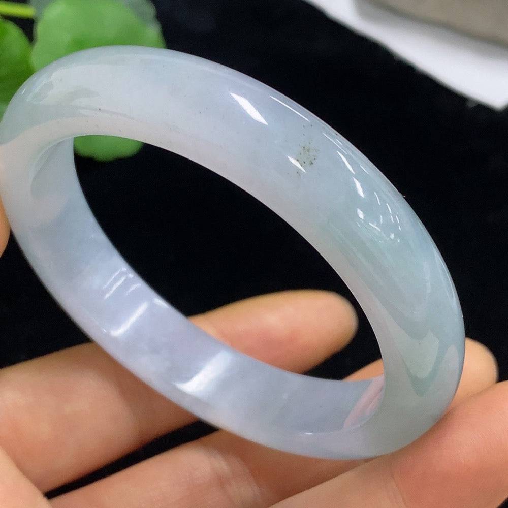 Jadeite round bracelet with a size of 56, crafted by HUILIU HQ, weighing approximately 56 grams, featuring smooth, polished jade stones.