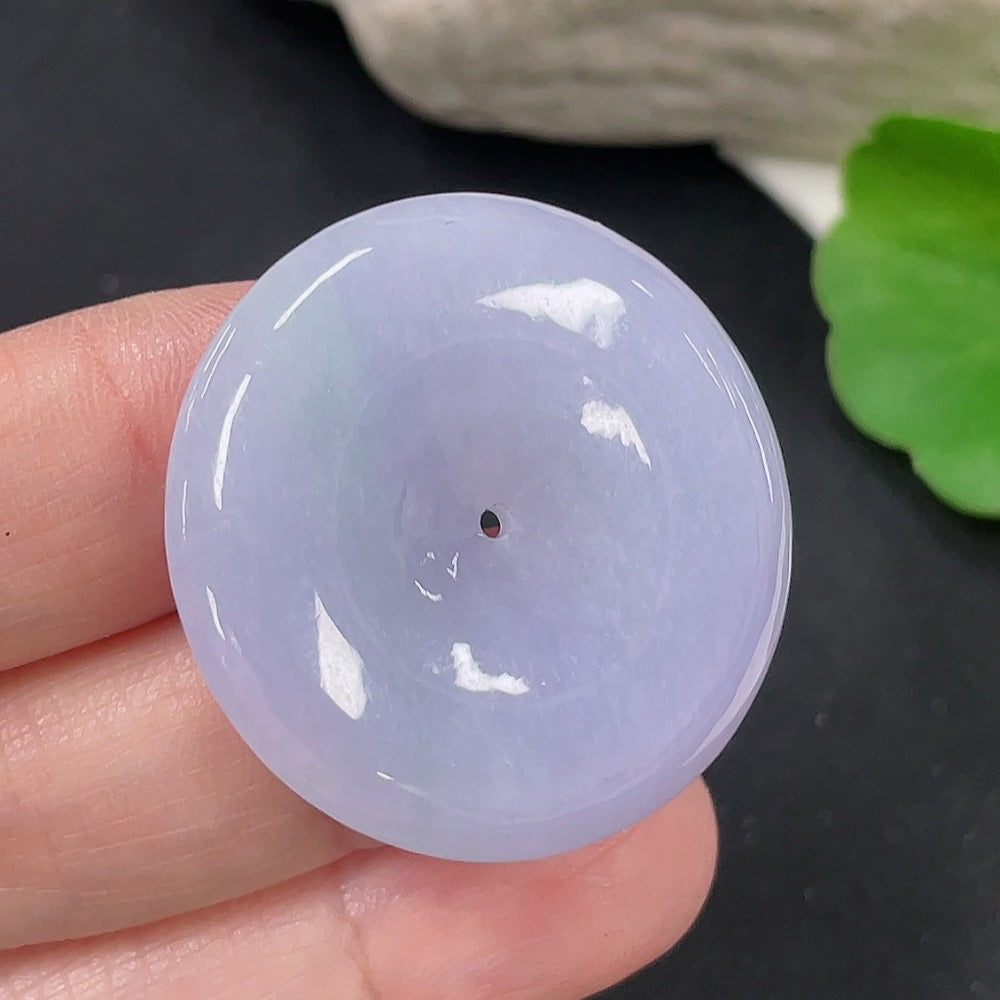 Jadeite Peace Knot Pendant Total Weight Approx. 13.7g