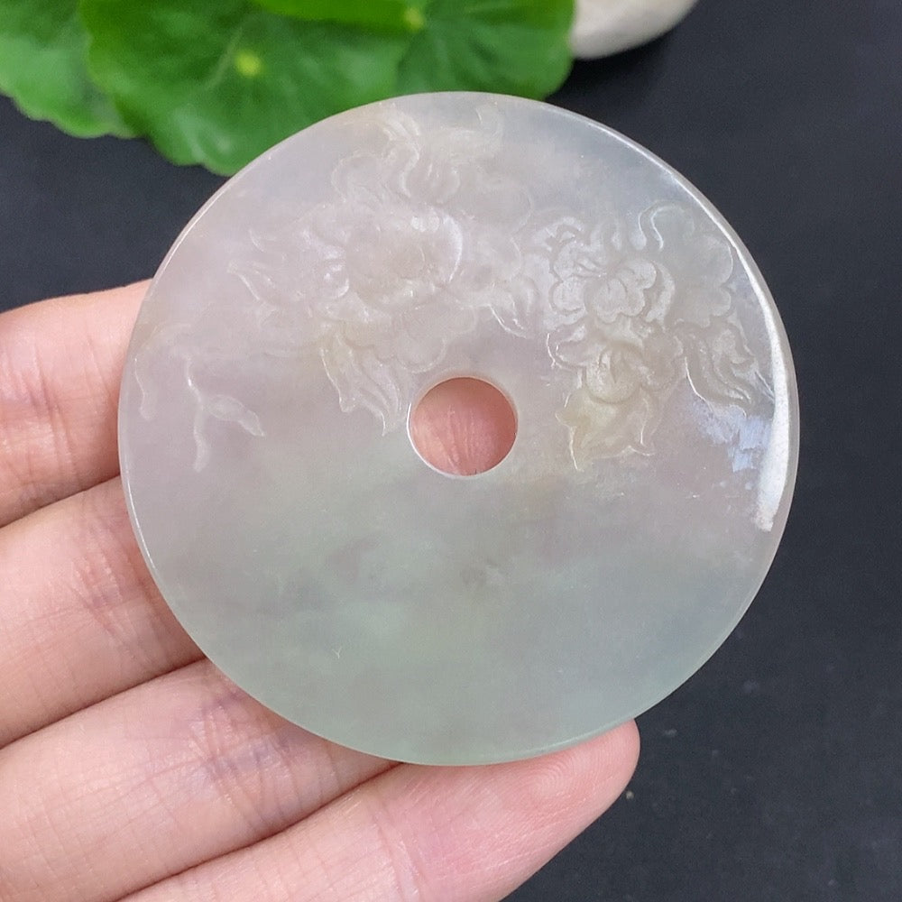 Jadeite Flourishing Prosperity Pendant