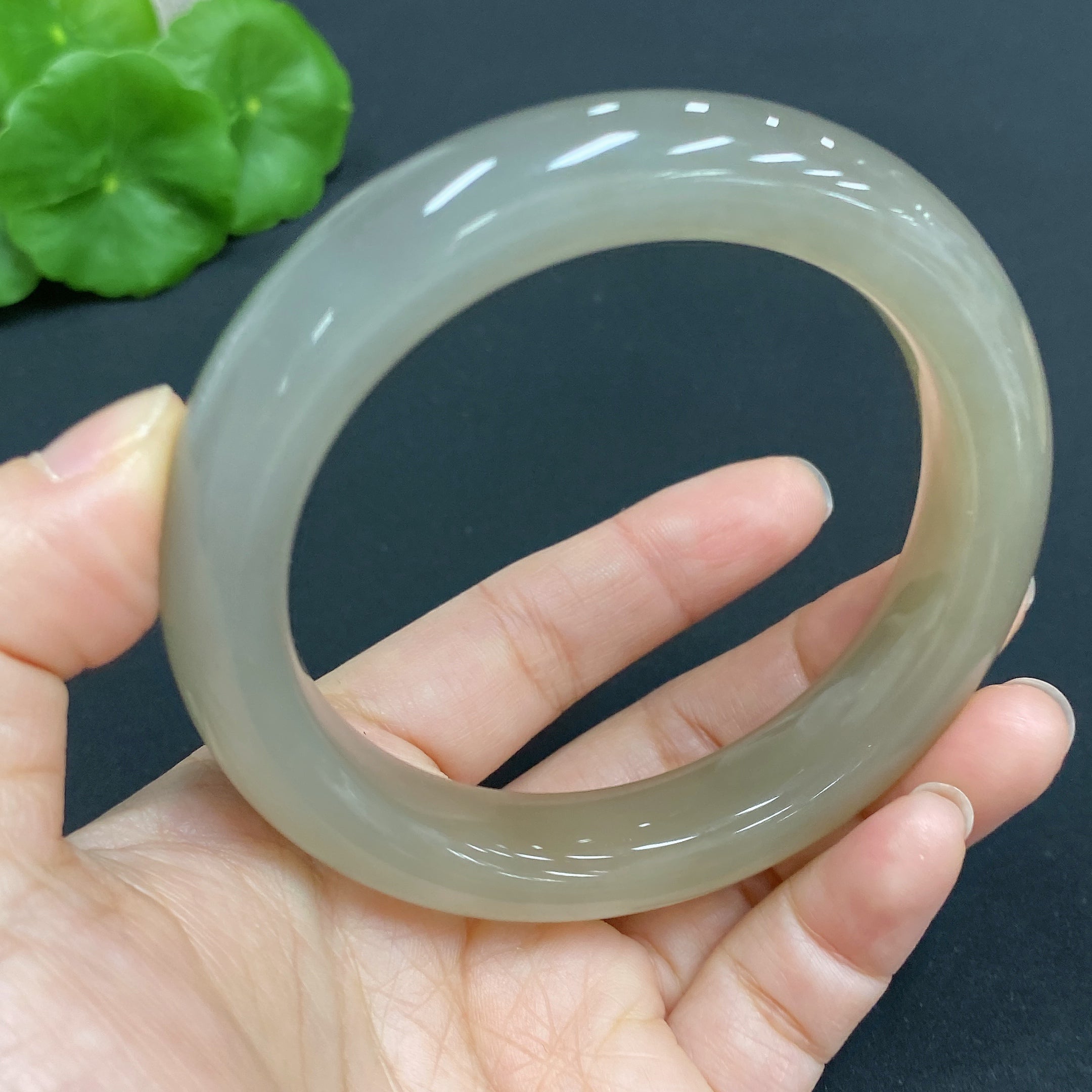 Hetian Jade Round Bracelet, . | Huiliu Certified