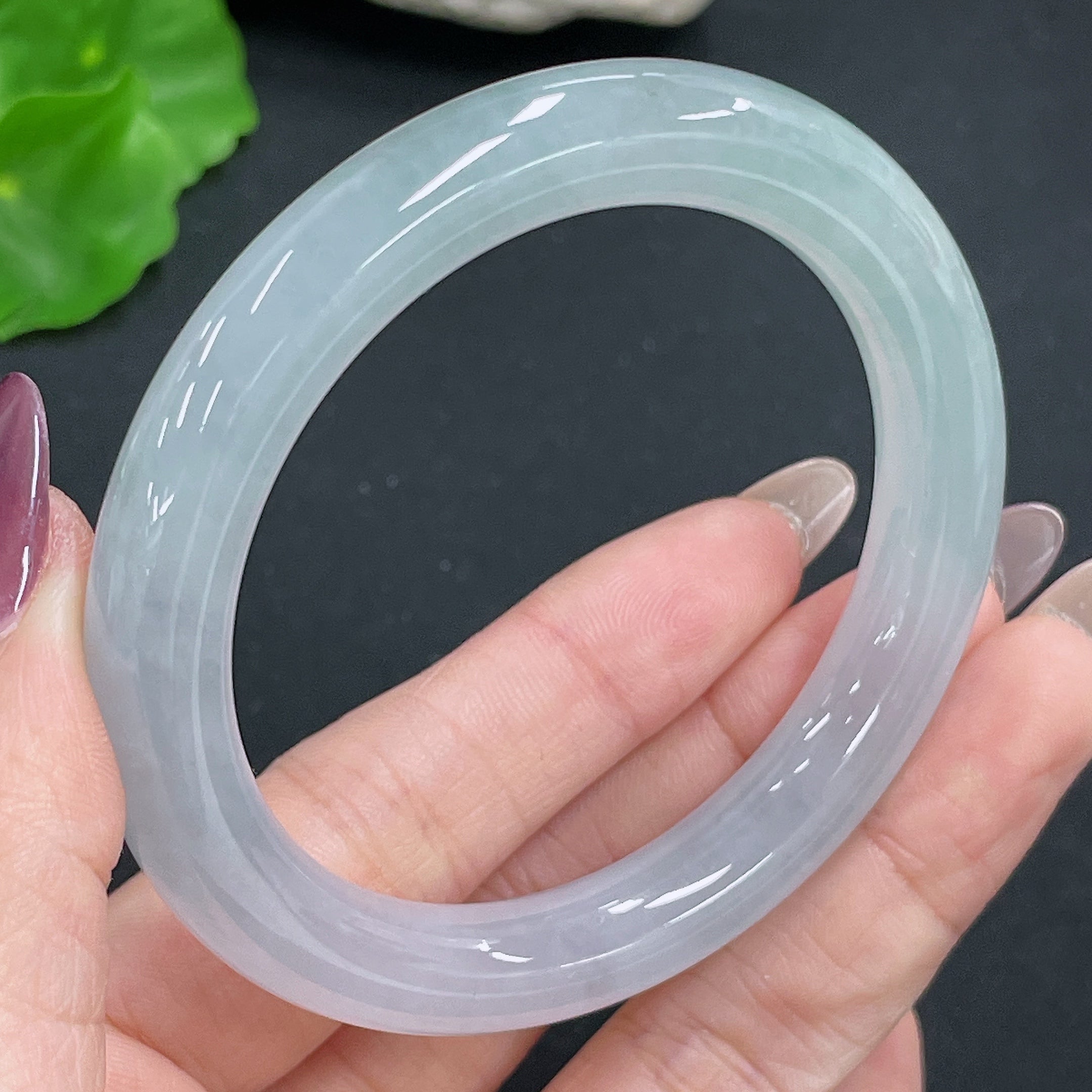 Jadeite Round Bangle Total Weight Approx. 48.6g Size 54.8