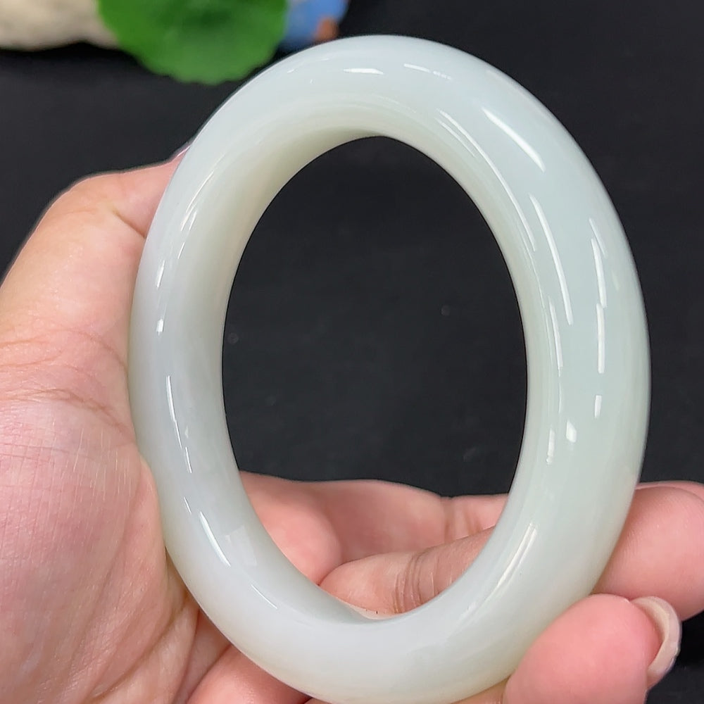 Hetian Jade Round Bracelet Size 59.2 Total Weight Approx. 78.5g