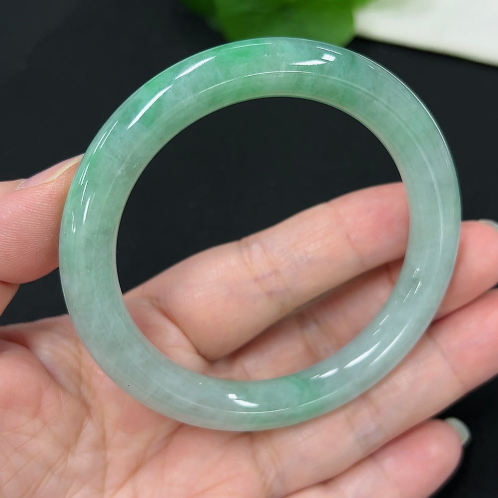 Jadeite Round Bangle Size 54.2 Total Weight Approx. 43.9g