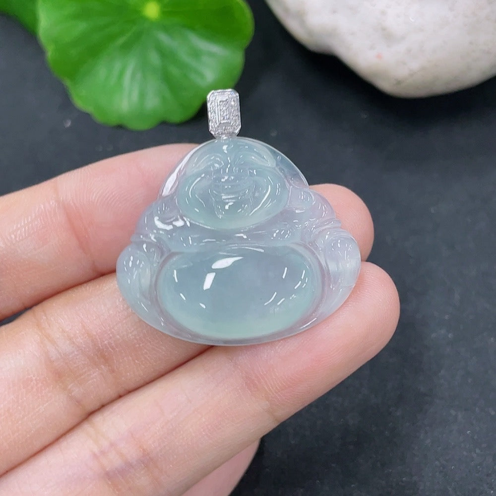 Jadeite Buddha pendant with 18K gold accents and diamond details, weighing approximately 5.82g, crafted by HKHQ.