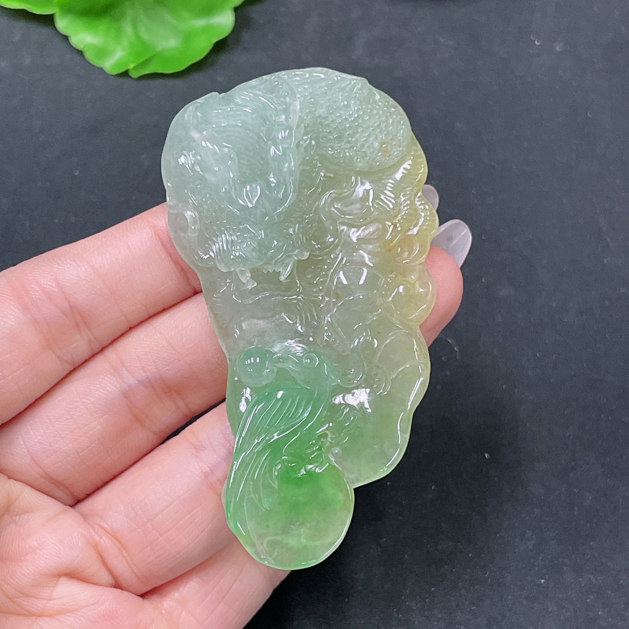 Jadeite pendant featuring a dragon plaque, crafted from jade, weighing approximately 36.62g, by HUILIU HQ.