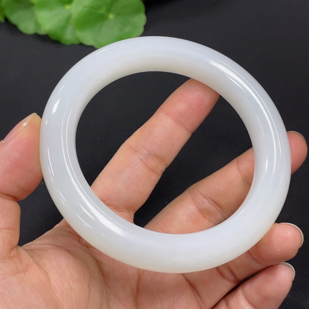 Hetian Jade Round Bracelet Size 56.5 Total Weight Approx. 63.7g