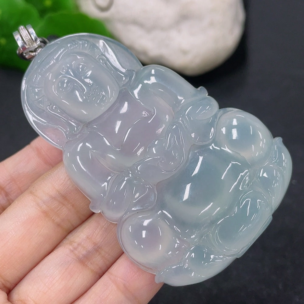 Jadeite Guanyin pendant necklace with 18k clasp, HKHQ brand, weighs approx. 42.15g, natural jade, non-diamond, detailed carving.