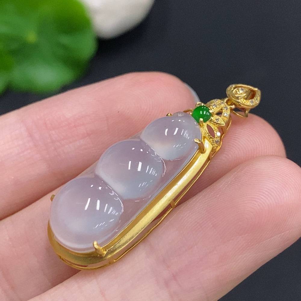 Jadeite bean inlay pendant with diamond accents, 18k gold, from HUILIU HQ, featuring a polished jade pendant with intricate details.