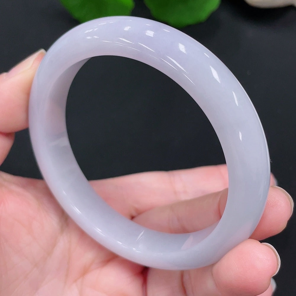 Jadeite Regular Round Bangle, Size 59, Total Weight Approx. 57.7g