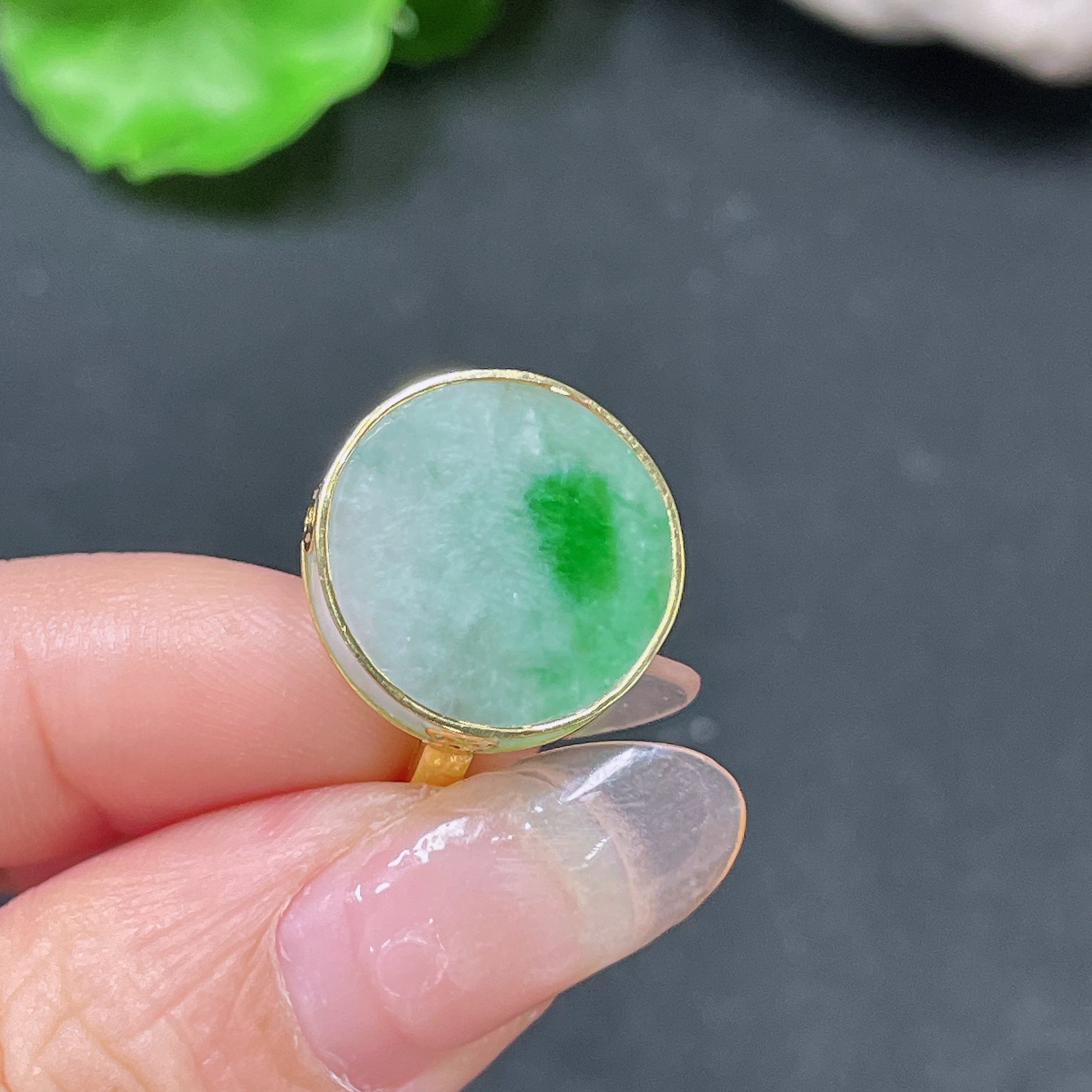 Jadeite Inlaid Ring Size 17 18k Band with 66% Gold Total Weight Approximately 4.12g