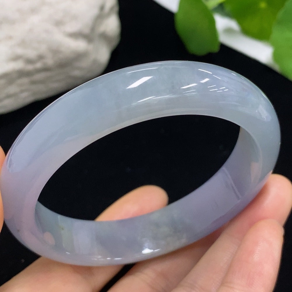 Jadeite Round Bangle