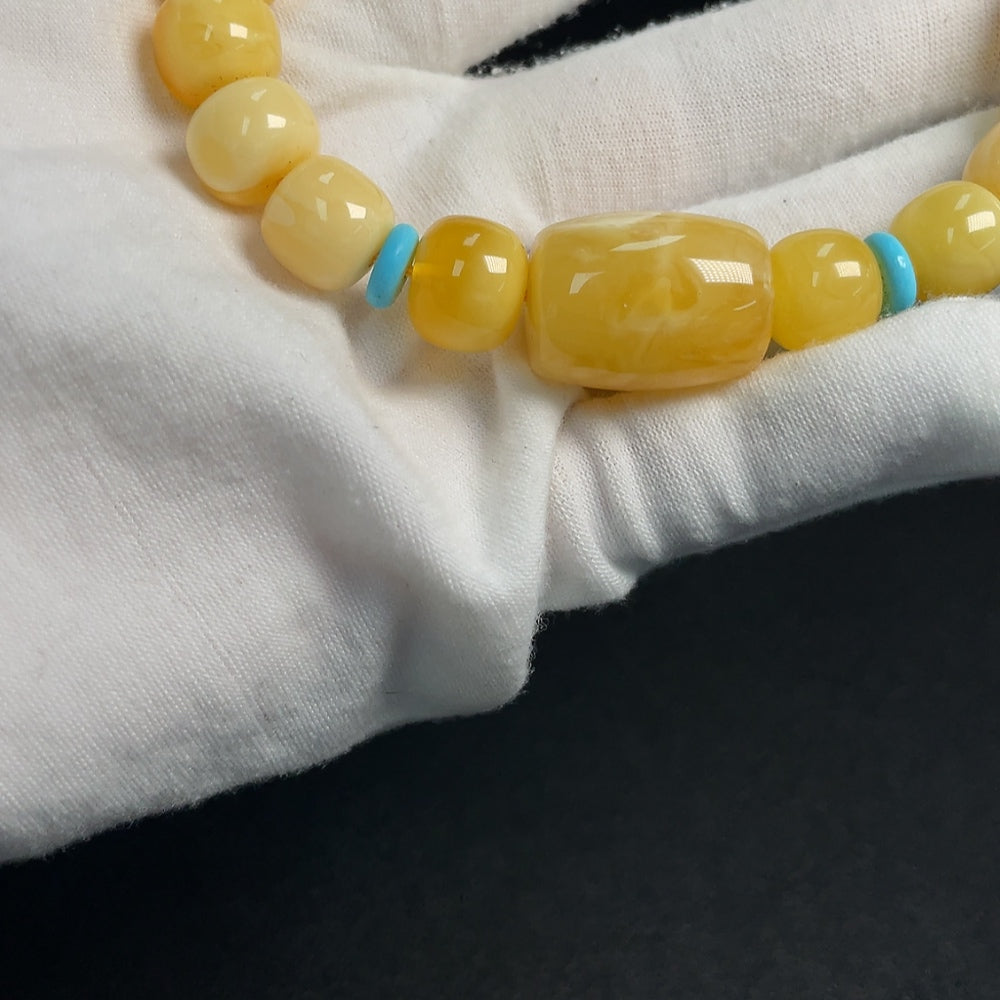 Amber Honey Beeswax Bracelet, Total Weight Approx. 25.14g, Bead Size 11.6-16mm, Non-Natural Accent Stones Considered