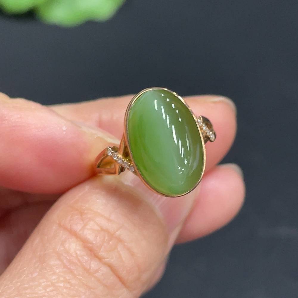 Huiliu HQ Hetian jade jasper inlaid ring with diamond accents, featuring polished jade stone and intricate silver band design.