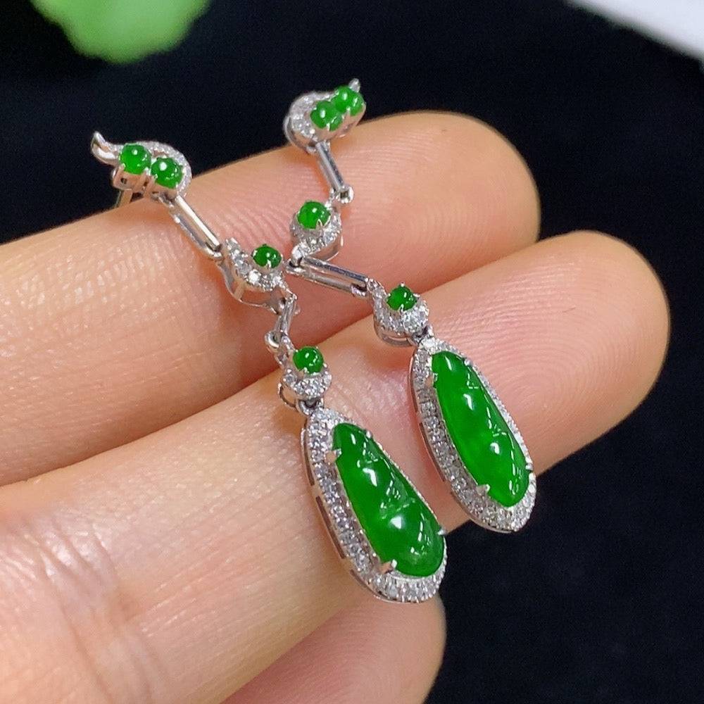 HUILIU HQ jadeite auspicious bean inlaid earrings with 18k gold and diamond accents, featuring a delicate jade design and elegant craftsmanship