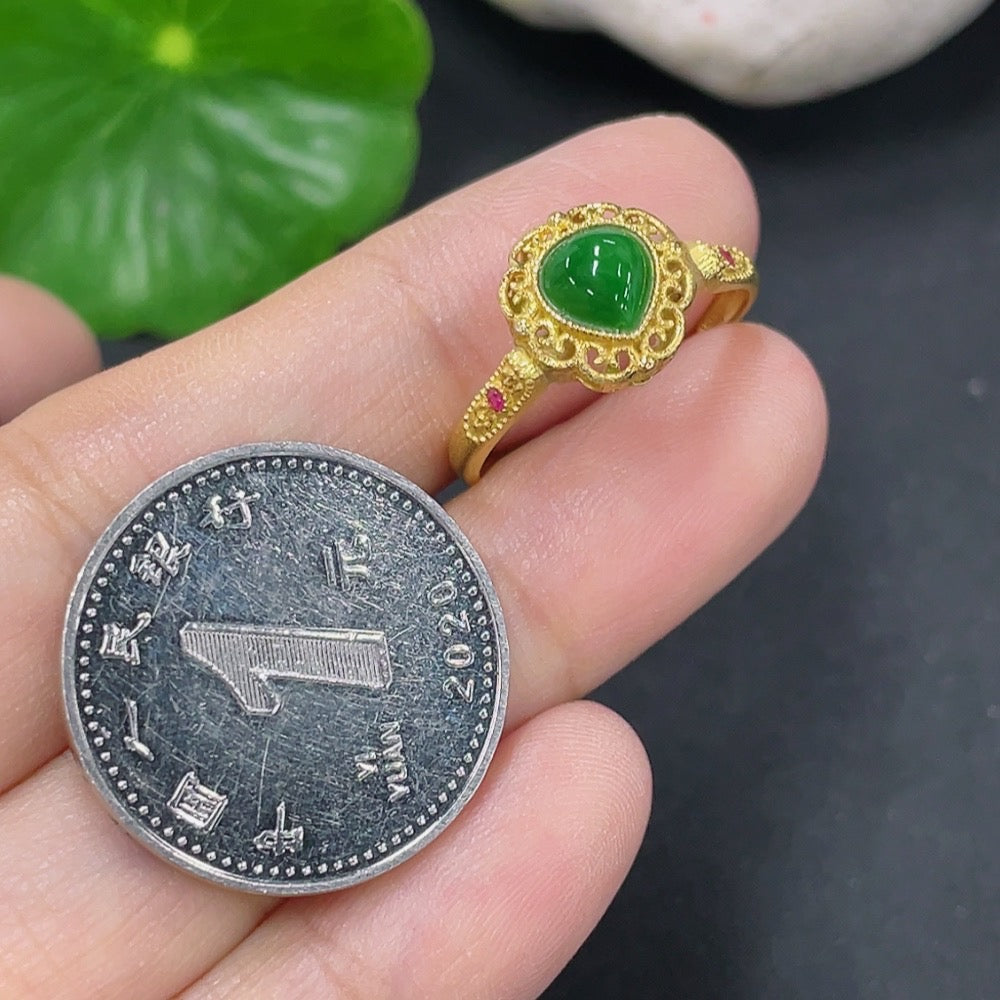 Jadeite Inlaid Ring Surface Tested 18k Gold Size 11 Total Weight Approx. 1.77g