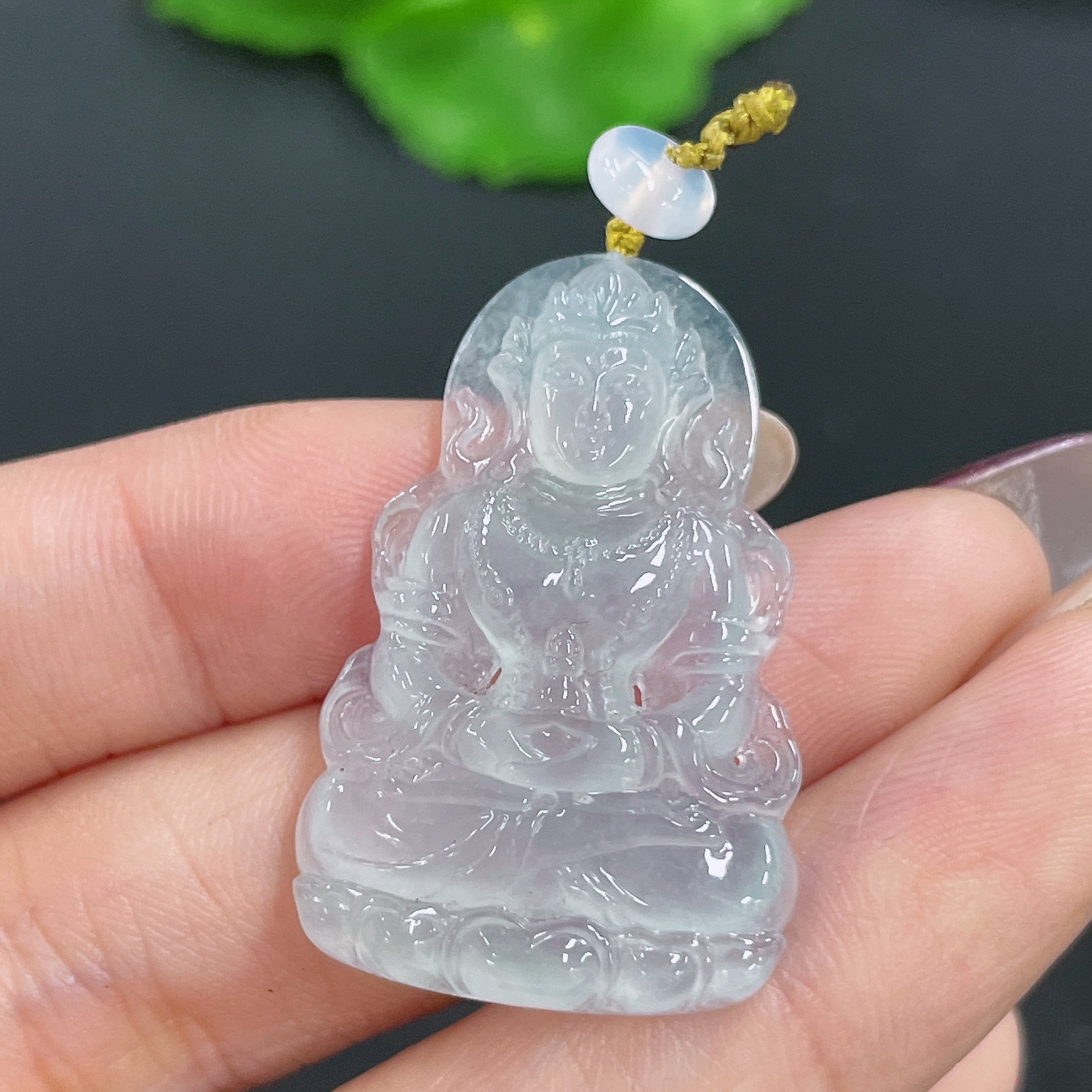 Jadeite Pendant Guanyin with Non-A Beads Total Weight Approx. 6.58g