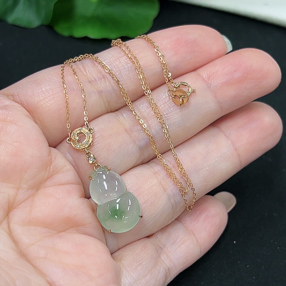 Jadeite Gourd Inlaid Pendant 18K Gold (With Diamond Accents)