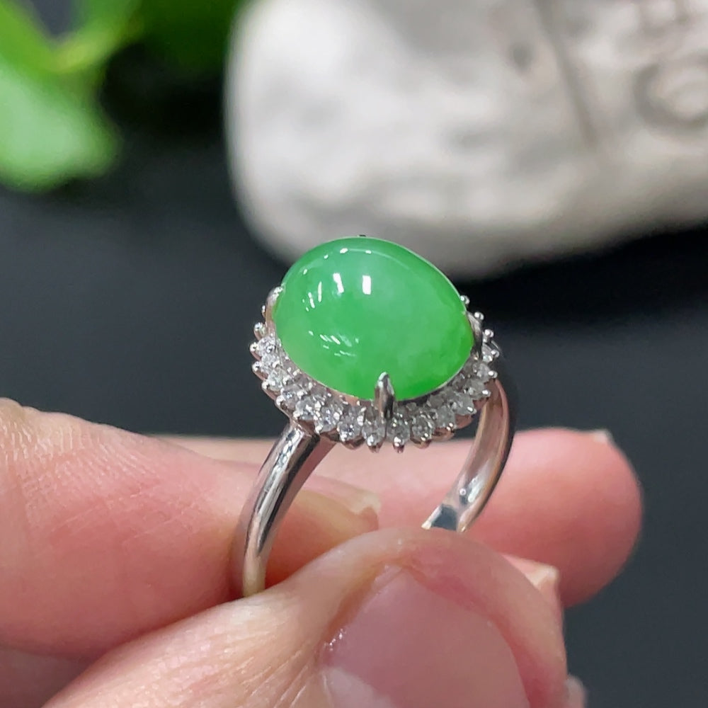 Jadeite Cabochon Ring 18k Gold Size 14 Total Weight Approx. 2.9g with Diamond Accents