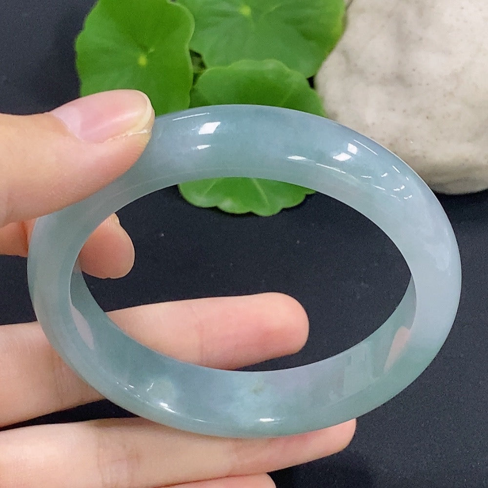 HKHQ Jadeite round bangle bracelet, size 56.8, weighing 56.55g, featuring smooth, polished jadeite with a glossy finish.