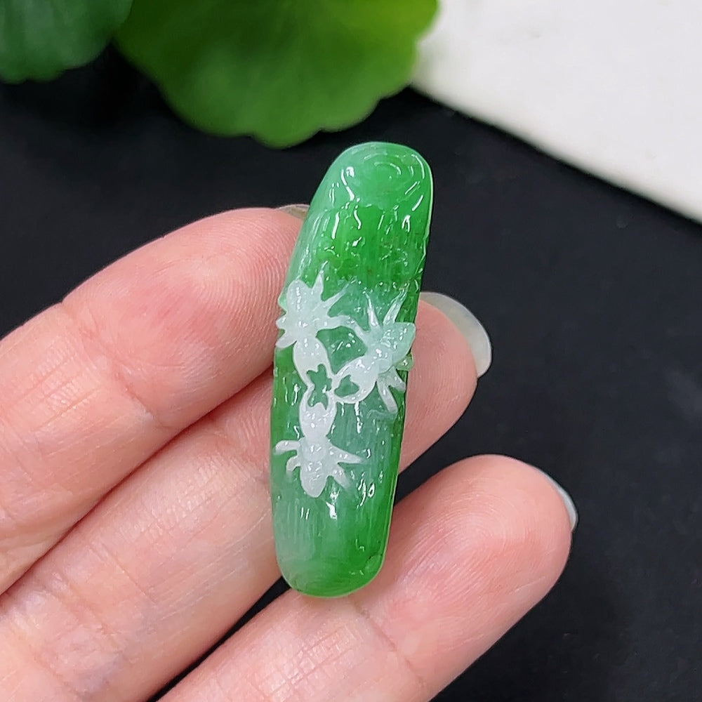 Jadeite Contentment Hanging Pendant Total Weight Approx. 6.68g