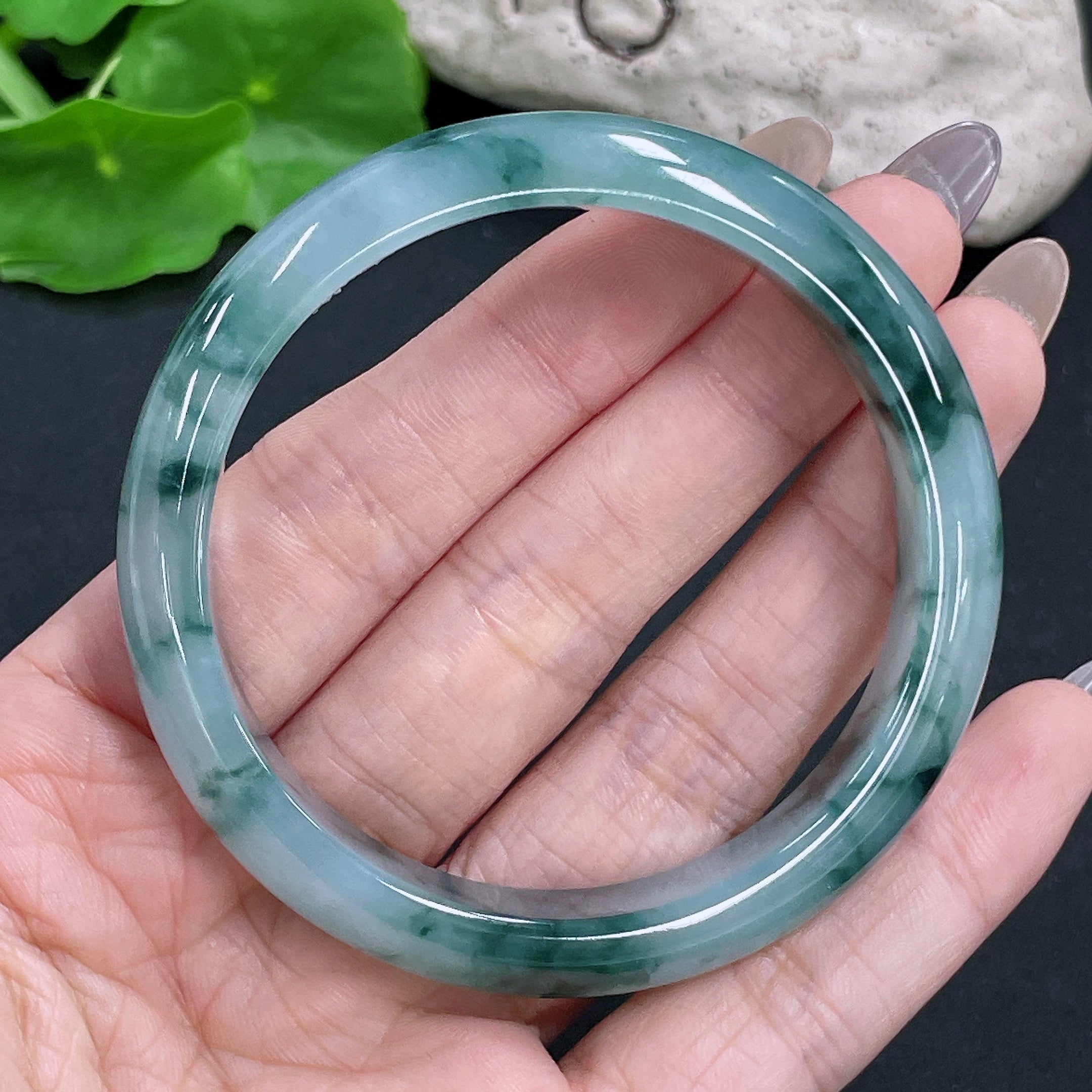 Jadeite Round Bracelet, Total Weight Approx. 51.95g, Size 55.7