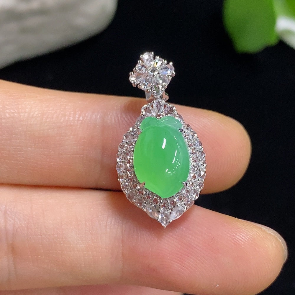 Jadeite Inlaid Pendant 18k with Diamond Accents Sell as a Lot Total Weight Approx. 5.62g