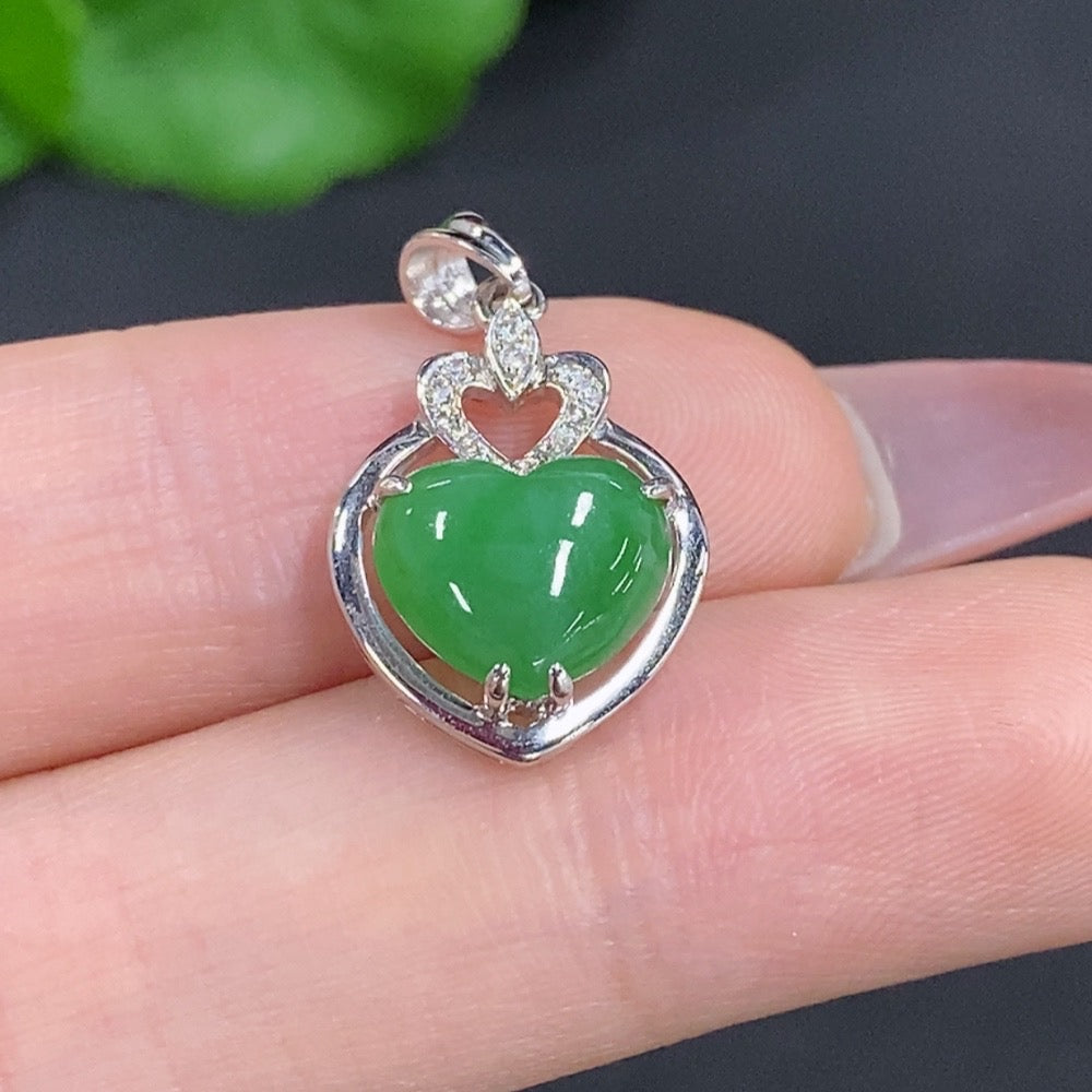 Jadeite Cabochon Pendant with and Diamond Accents, Approximately | Huiliu Certified