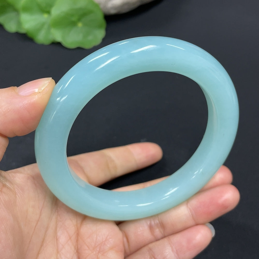 Xiuyu (Serpentine Jade) Regular Bracelet Size 61.1 Total Weight Approx. 67.3g