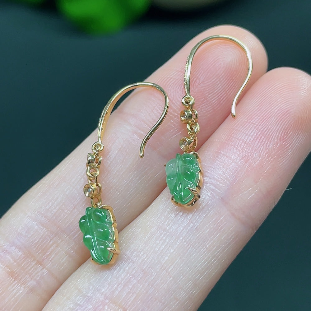 Jadeite Leaf Inlaid Earrings 18k