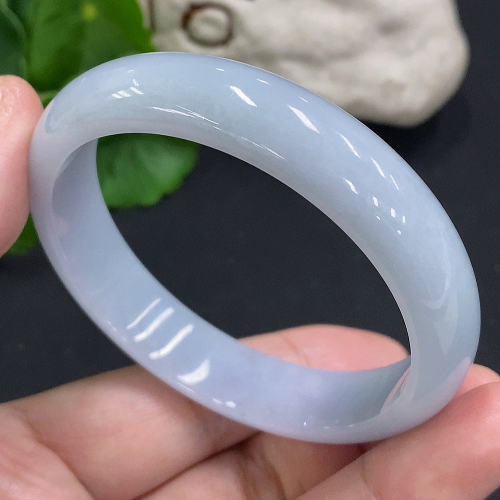 Jadeite round bracelet size 53.8 total weight approx. 40.9g